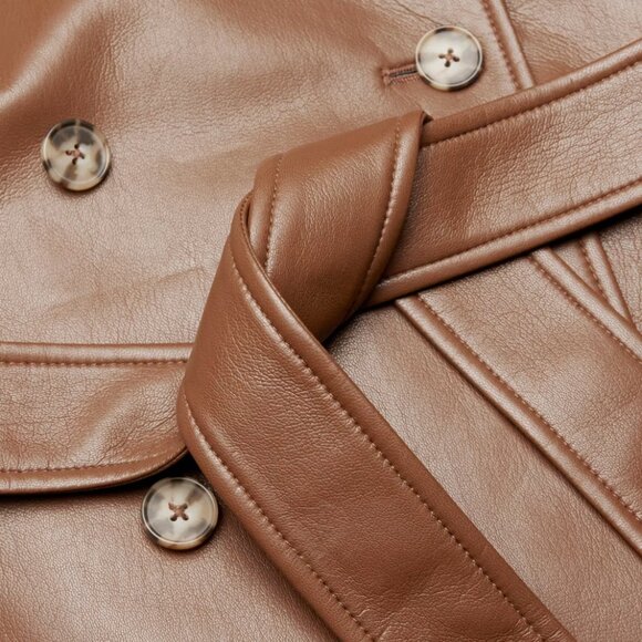 NEW Aritzia Babaton New Tabloid Vegan Leather Trench Coat in Cognac Brown - Picture 4 of 10